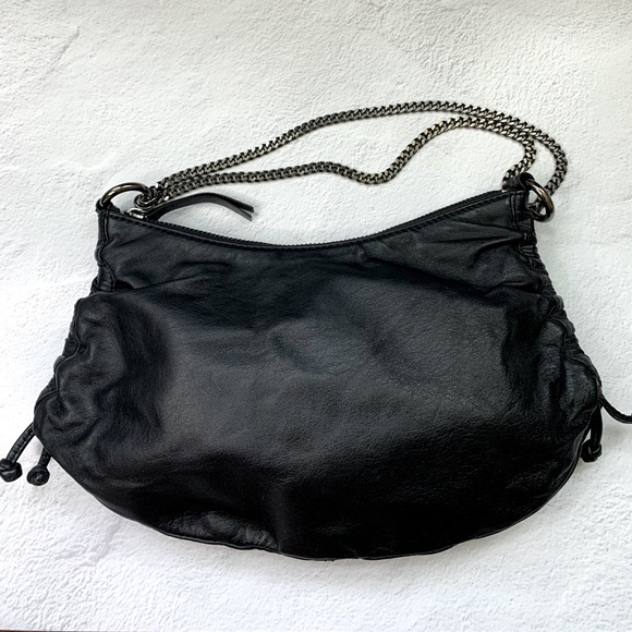 Banana Republic Handbags - Banana Republic black genuine leather, ruched purse/bag /like new